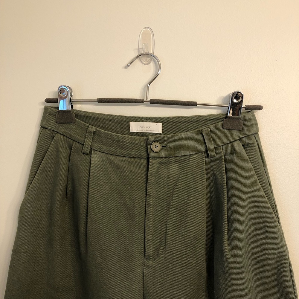 Oak & fort green cotton trouser